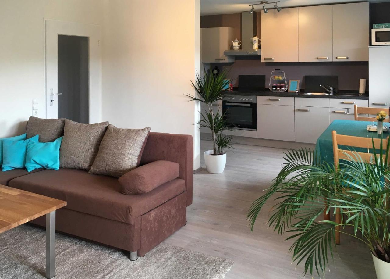 Ferienwohnung Im Paradies Momlingen Экстерьер фото
