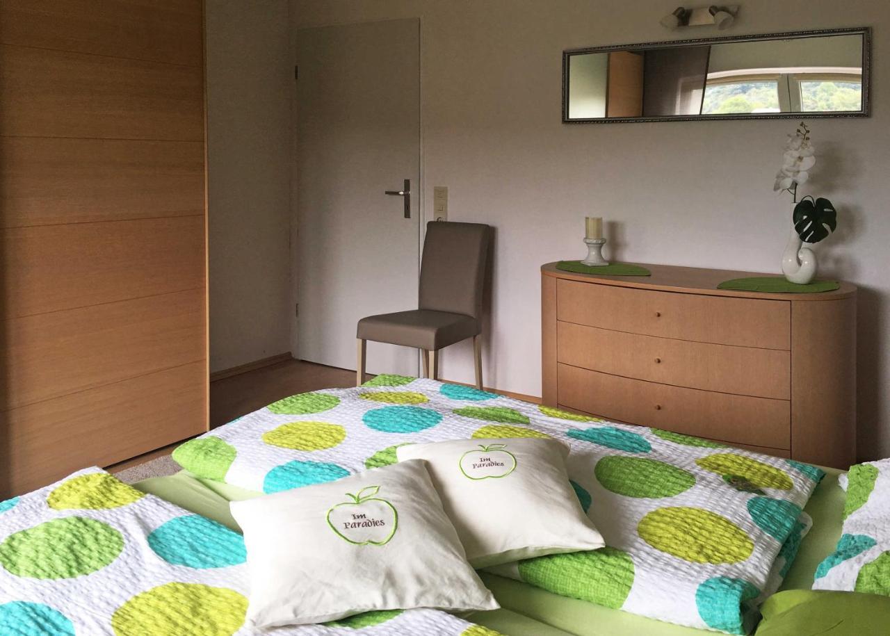 Ferienwohnung Im Paradies Momlingen Экстерьер фото